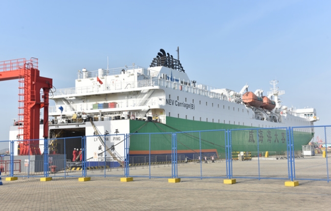 威海首條新能源車跨海滾裝航線服務春運丨走在前、挑大梁·新 ...